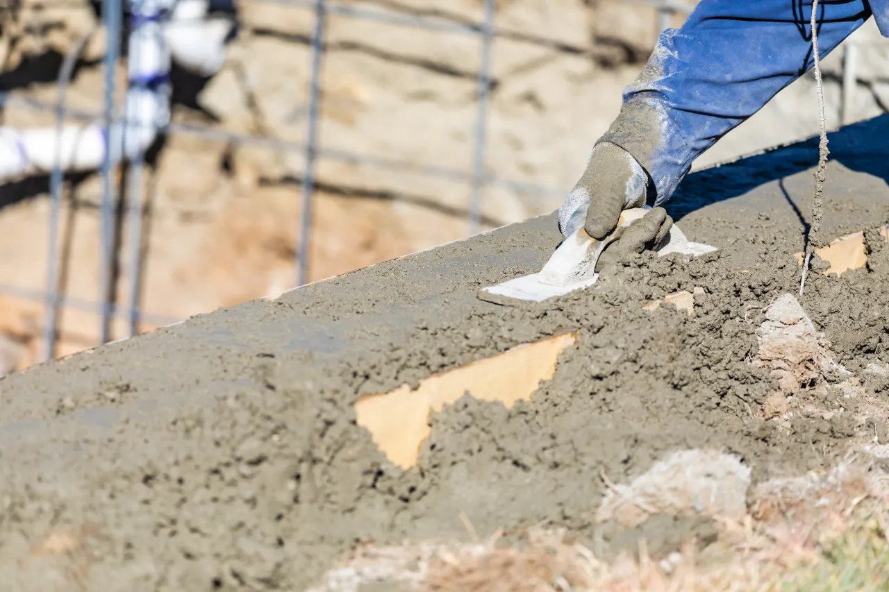 Meddany crew finishing concrete on a New Jersey project